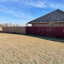 Restoring-a-Weathered-Fence-in-Crescent-Oklahoma 3